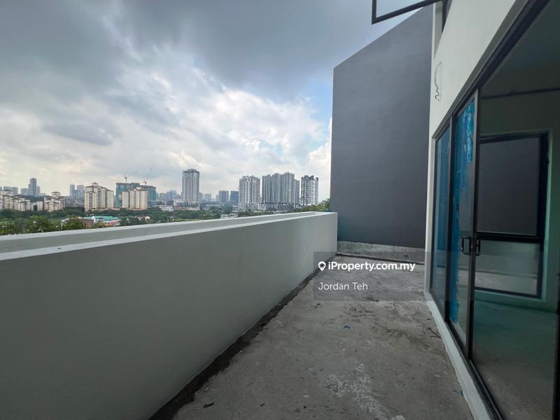 Banglo untuk Dijual di Santuari Park Pantai, Pantai oleh Jordan Teh - iProperty.com.my