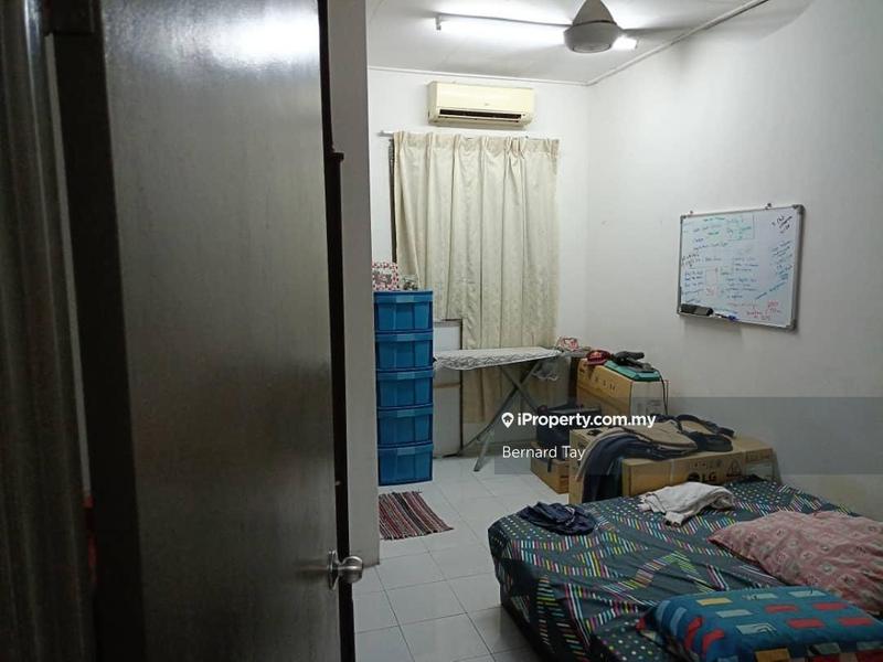 Rumah Berangkai 2 Tingkat untuk Dijual di Saujana Puchong, Puchong oleh Bernard Tay - iProperty.com.my
