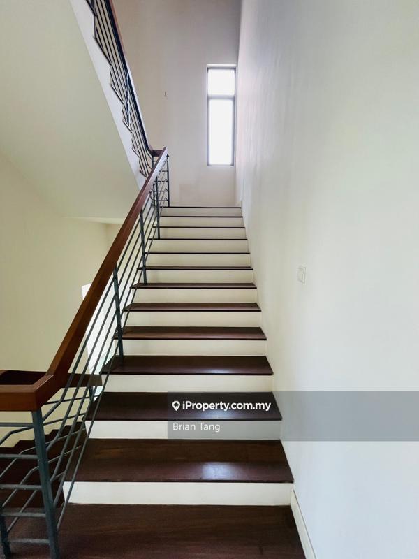 Bungalow House for Sale in Foresthill Damansara, Damansara Perdana by Brian Tang - iProperty.com.my