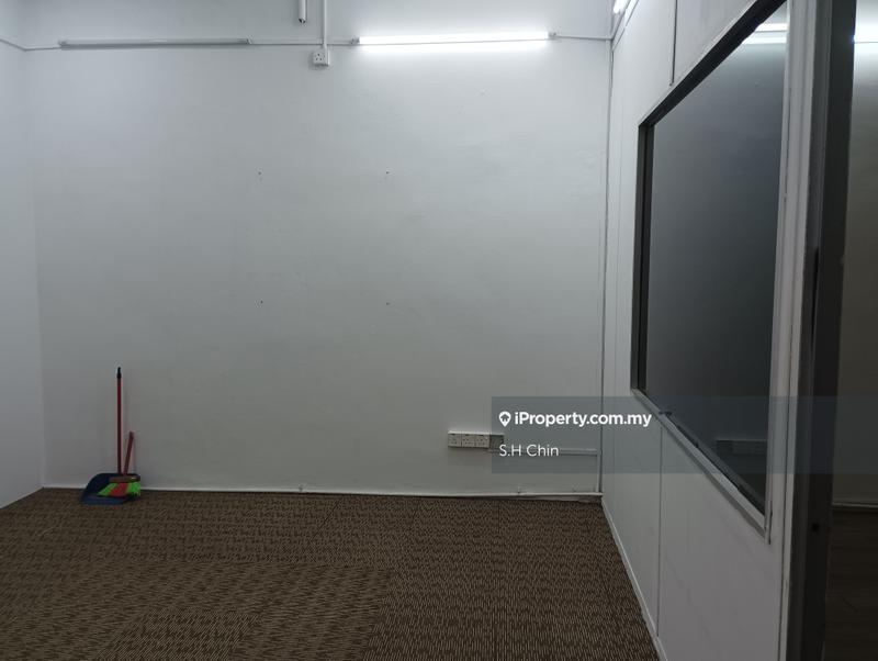 Shop-Office for Sale in xp5xq, Ampang by S.H Chin - iProperty.com.my
