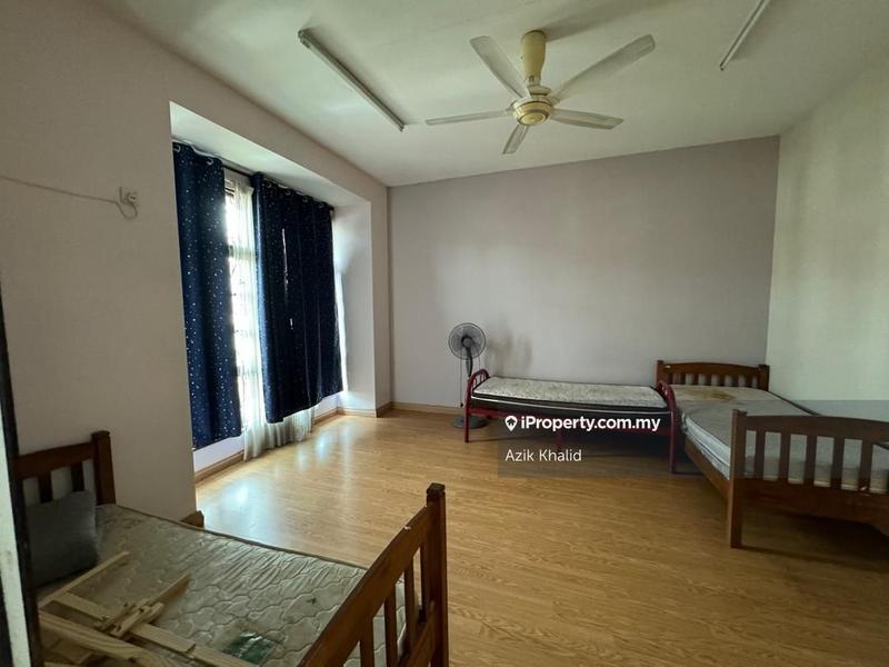 2.5-storey Terraced House for Sale in Seksyen 7, Shah Alam by Azik Khalid - iProperty.com.my