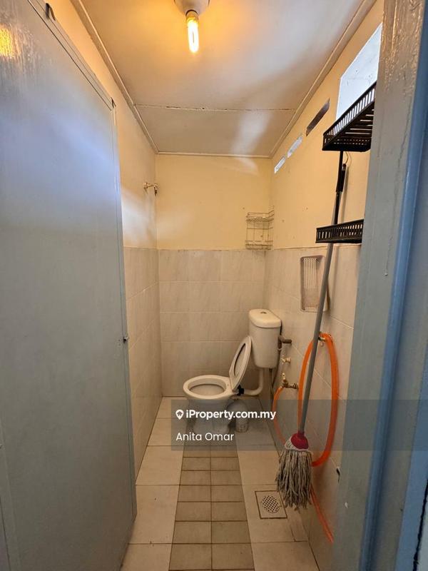 Rumah Teres 1-Tingkat untuk Dijual di Taman Universiti Ss3, Petaling Jaya oleh Anita Omar - Bathroom - iProperty.com.my