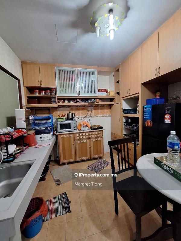 Apartment for Sale in Bailey's Court by Margret Tiong - iProperty.com.my