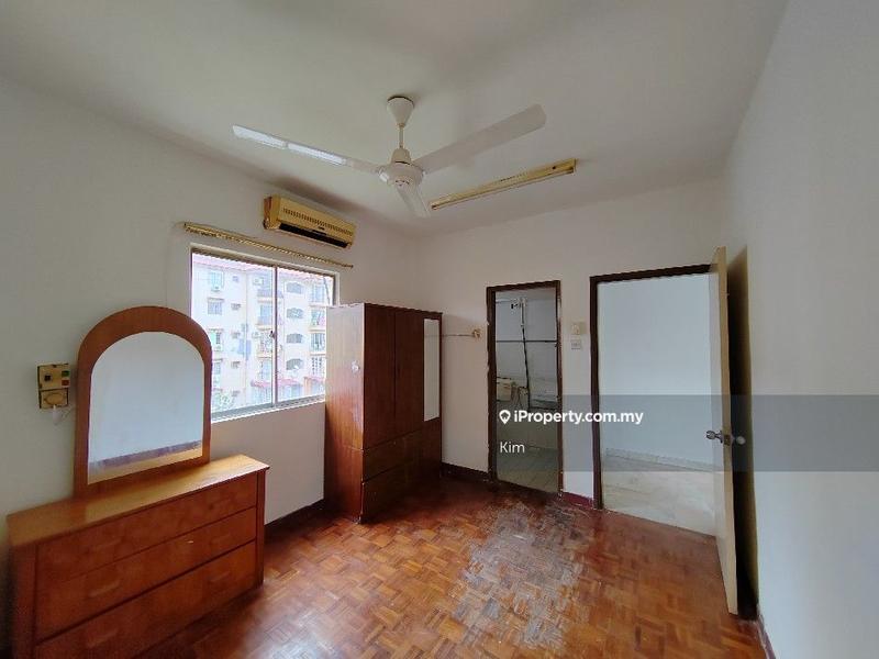 Apartment for Sale in Subang Perdana Goodyear Court 3 by Kim - iProperty.com.my