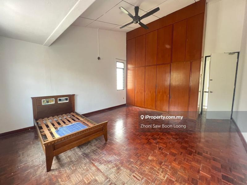 Bungalow House for Sale in Minden Heights, Gelugor by Zhonl Saw Boon Loong - iProperty.com.my
