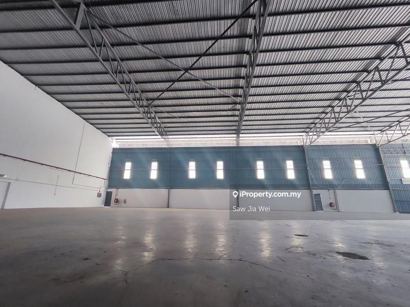 For Rent - 1.5 storey detached factory at kawasan perindustrian seberang perai for rent