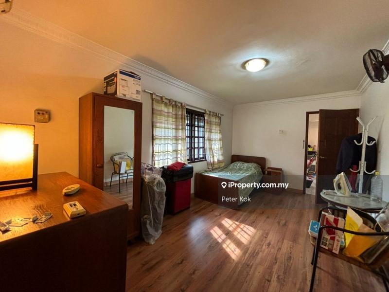 Bungalow House for Sale in smb5k, Petaling Jaya by Peter Kok - iProperty.com.my