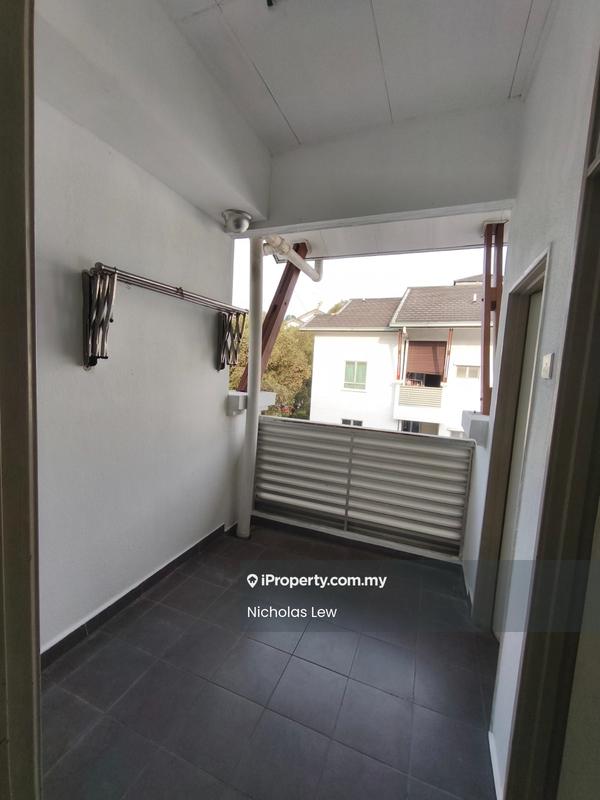 Condominium for Sale in Bayan Villa, Seri Kembangan by NK Lew - iProperty.com.my