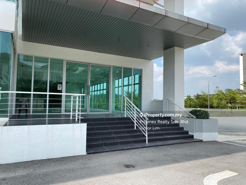 Commercial Bungalow for Sale in Temasya Glenmarie, Glenmarie by Victor Lim - iProperty.com.my