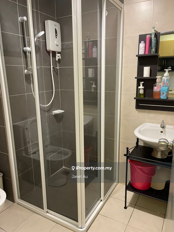Kediaman Servis untuk Dijual di Tiara Imperio Residence oleh Janet Au - iProperty.com.my