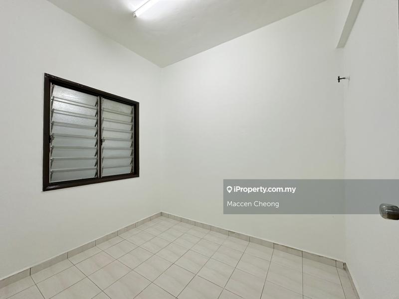 2-storey Terraced House for Sale in ut2ph, Tanjong Duabelas by Maccen Cheong - iProperty.com.my