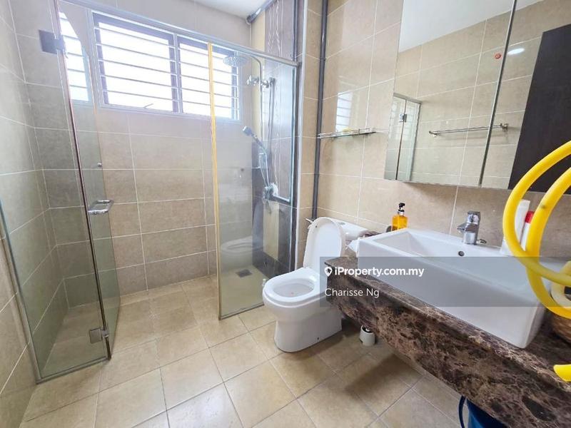 Rumah Berkembar untuk Dijual di Taming Mutiara, Bandar Sungai Long oleh Charisse Ng - iProperty.com.my