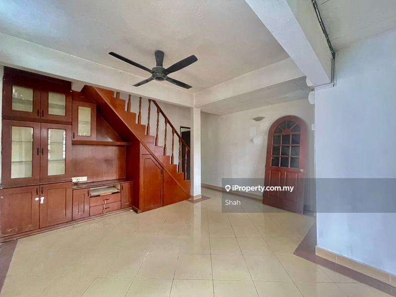 Rumah Teres 2-Tingkat untuk Dijual di SS19, Subang Jaya oleh Shah - iProperty.com.my