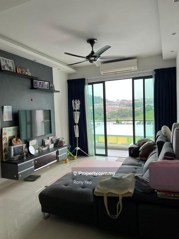 For Sale - Damai Hillpark