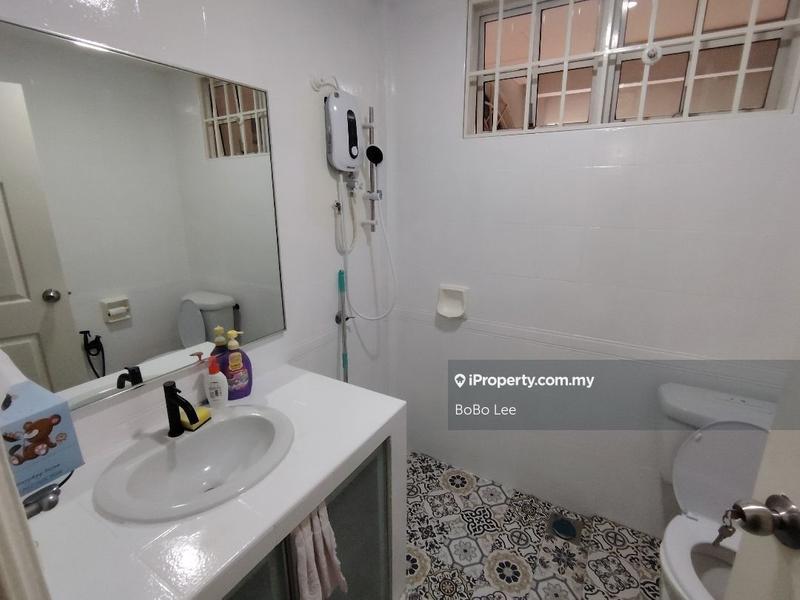 Semi-Detached House for Sale in Taman Overseas Union (Taman Oug), Jalan Klang Lama (Old Klang Road) by BoBo Lee - iProperty.com.my