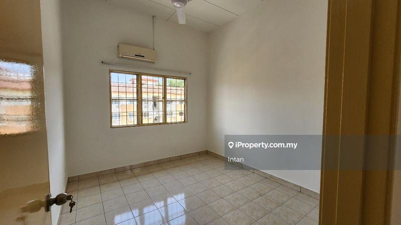 Apartment for Sale in Pangsapuri Tainia by Intan - iProperty.com.my