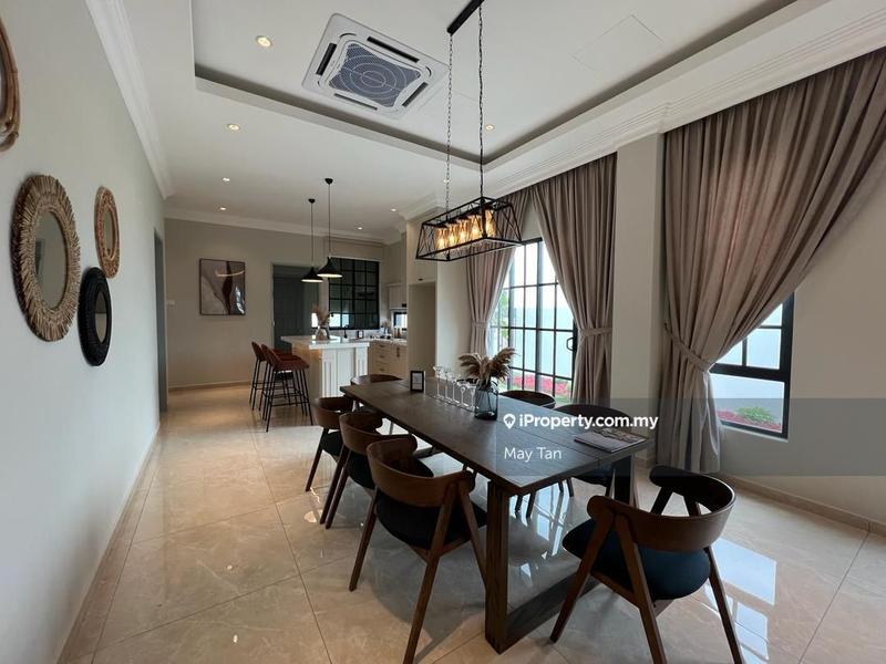 Bungalow House for Sale in Taman Parkland, Kluang by May Tan - iProperty.com.my