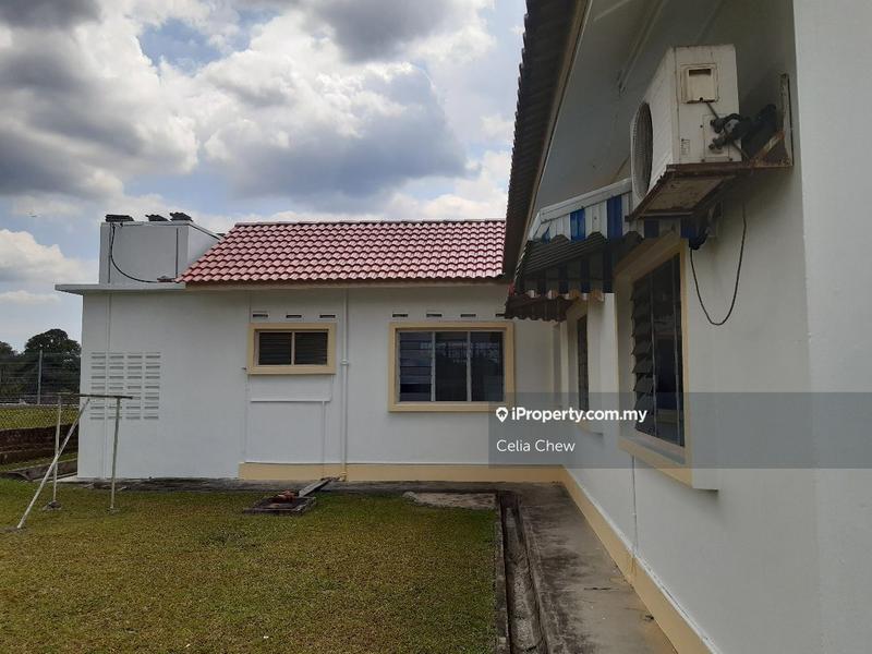 Bungalow House for Sale in Hock Lee Housing, Tampin by Celia Chew - iProperty.com.my