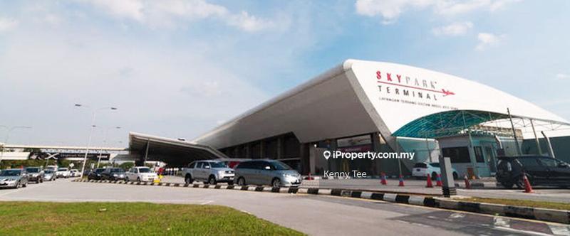 Bungalow House for Sale in The Residence, Mont Kiara by Kenny Tee - iProperty.com.my
