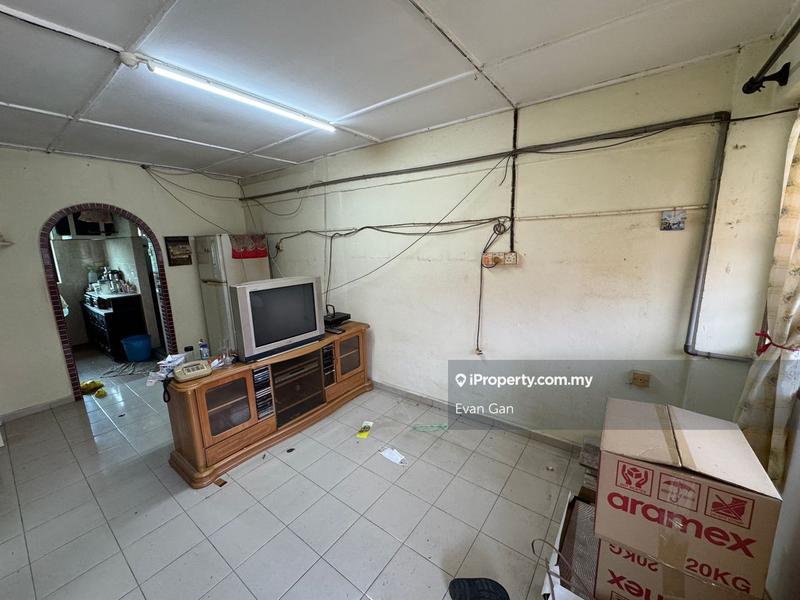 Rumah Flat untuk Dijual di Rumah Pangsa Ujong Pasir oleh Evan Gan - iProperty.com.my