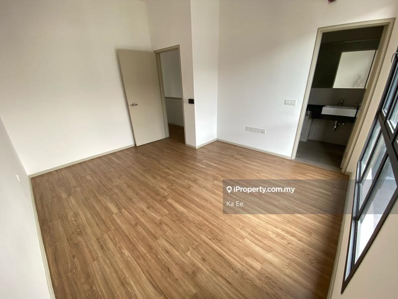 Rumah Teres 2-Tingkat untuk Dijual di Denai Alam, Shah Alam oleh Ka Ee - iProperty.com.my