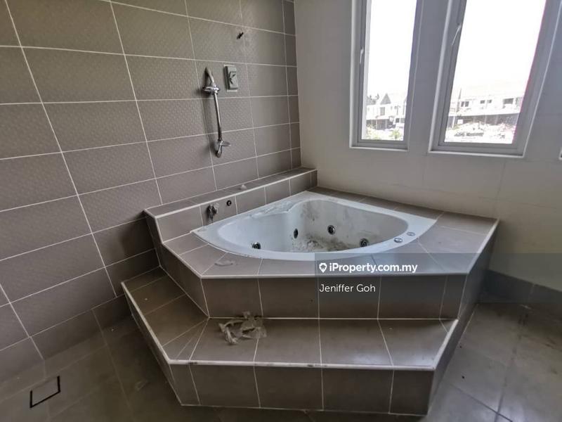 Rumah Berkembar untuk Dijual di Taman Aston (Aston Villa) 3 storey semi-detached, Bukit Mertajam oleh Jeniffer Goh - iProperty.com.my