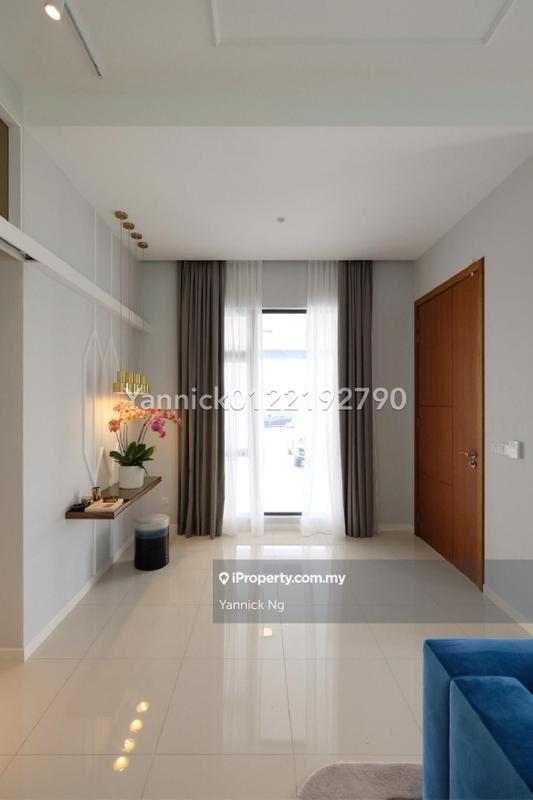 Bungalow House for Sale in Sungai Buloh, Selangor by Yannick Ng - iProperty.com.my