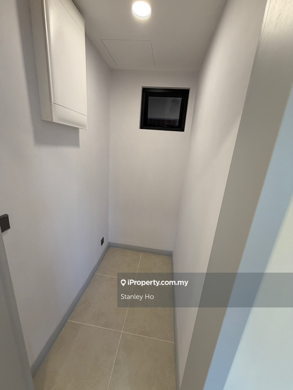 Condominium for Sale in Oaka Residences by Stanley Ho - iProperty.com.my