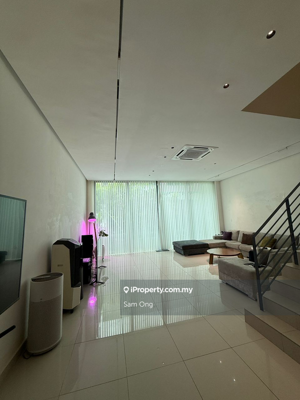 Rumah Teres 3-Tingkat untuk Dijual di Taman Nusaputra Timur, Puchong oleh Sam Ong - iProperty.com.my