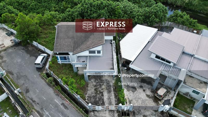 Bungalow House for Sale in Lutong, Miri by Sam Yong - Exterior - iProperty.com.my