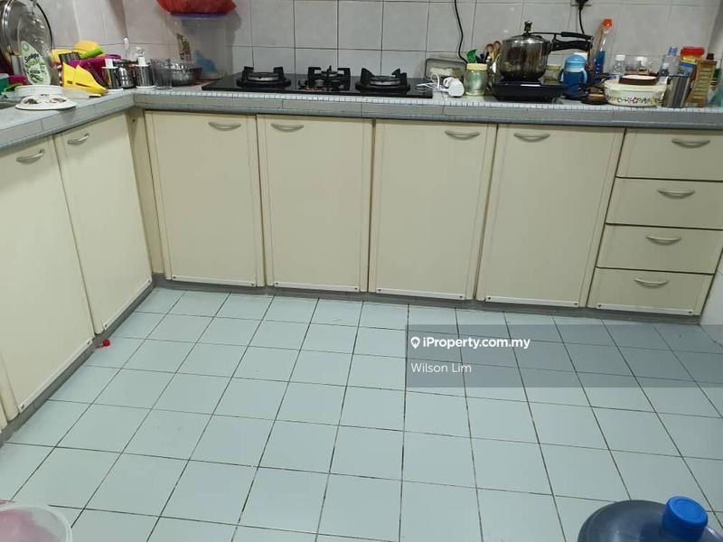 Kondominium untuk Dijual di Pantai Panorama Condominiums oleh Wilson Lim - iProperty.com.my