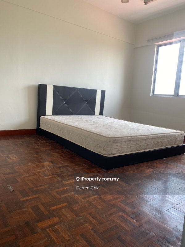 For Sale - Arena Green