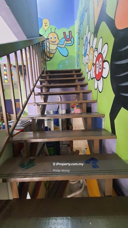Rumah Teres 2-Tingkat untuk Dijual di Taman Bukit Serdang, Seri Kembangan oleh Philip Wong - iProperty.com.my