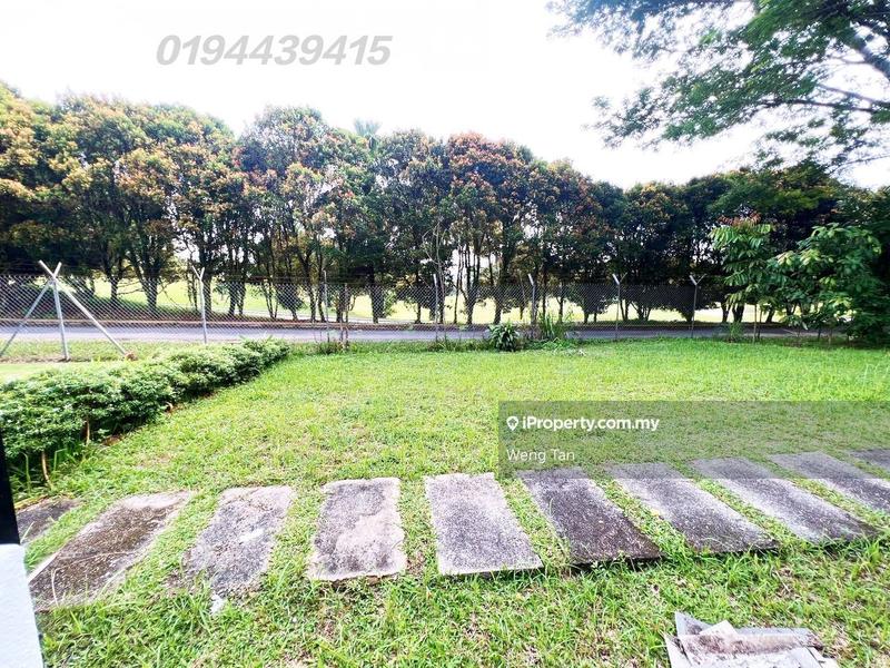 3-storey Terraced House for Sale in Laman Glenmarie, Glenmarie by Weng Tan - iProperty.com.my