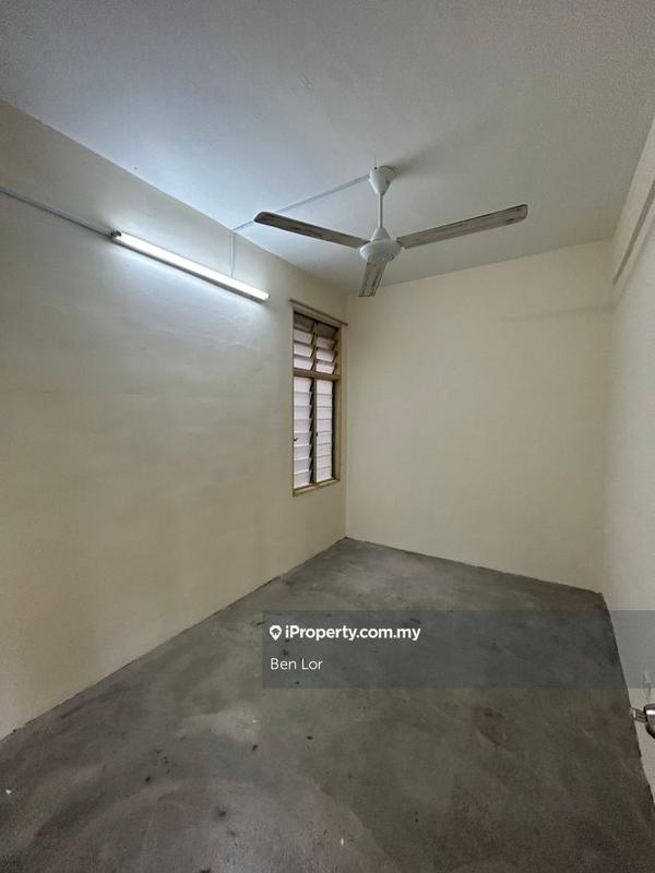 Apartment for Sale in Sri Dahlia by Ben Lor - iProperty.com.my
