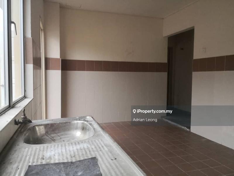 Semi-Detached House for Sale in Taman Puncak Jalil, Seri Kembangan by Adrian Leong - iProperty.com.my