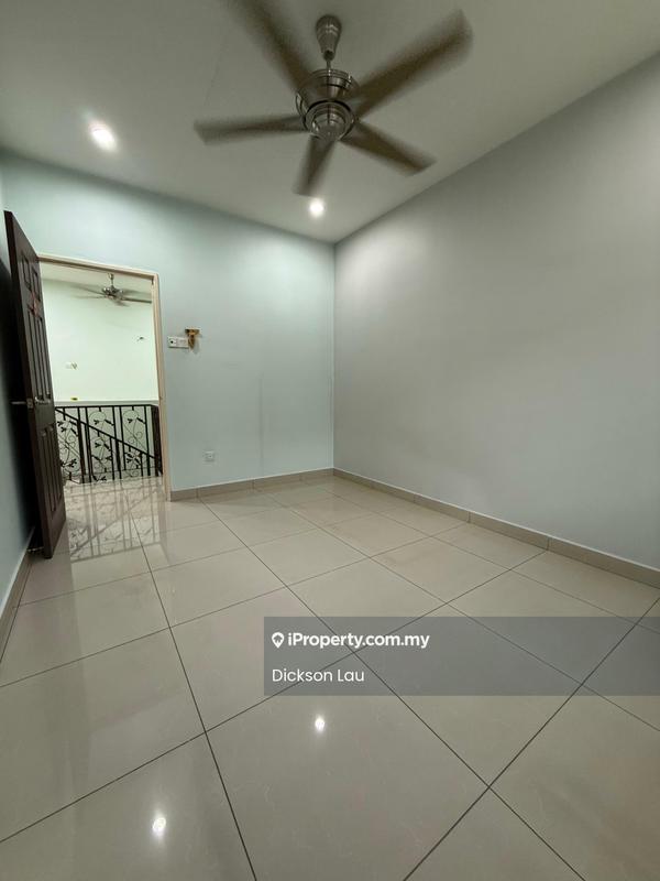 Rumah Berangkai 2 Tingkat untuk Dijual di Taman Sri Putra Mas, Sungai Buloh oleh Dickson Lau - Interior - iProperty.com.my