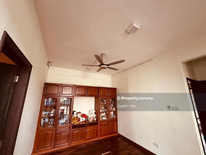 Semi-Detached House for Sale in Taman Yarl, Jalan Klang Lama (Old Klang Road) by Jayden Yee - iProperty.com.my