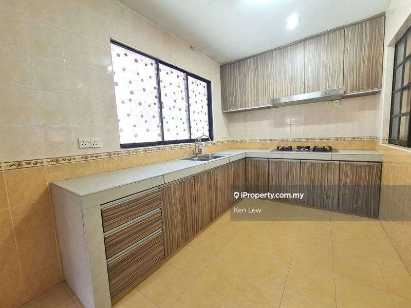 Rumah Berangkai 2 Tingkat untuk Dijual di Bandar Tun Hussein Onn, Cheras oleh Ken Lew - iProperty.com.my