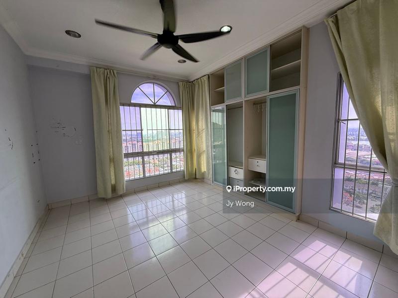 Condominium for Sale in La Vista Condominiums by Jy Wong - iProperty.com.my