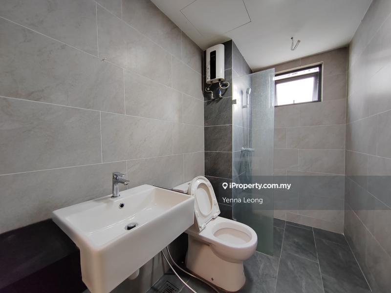 Kediaman Servis untuk Dijual di Emporis oleh Yenna Leong - iProperty.com.my