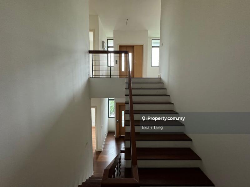 Bungalow House for Sale in Foresthill Damansara, Damansara Perdana by Brian Tang - iProperty.com.my