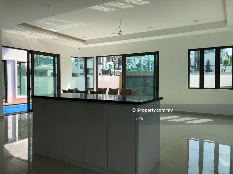 Bungalow House for Sale in Subang Heights, Subang Jaya by Lai Yk - iProperty.com.my