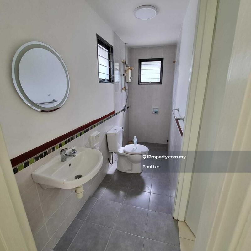 Rumah Bandar untuk Dijual di Bandar Bukit Puchong 2, Puchong oleh Paul Lee - Bathroom - iProperty.com.my
