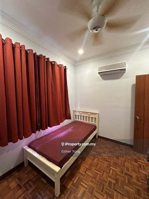 Rumah Bandar untuk Dijual di Bukit Gita Bayu, Seri Kembangan oleh Esther Yong - iProperty.com.my
