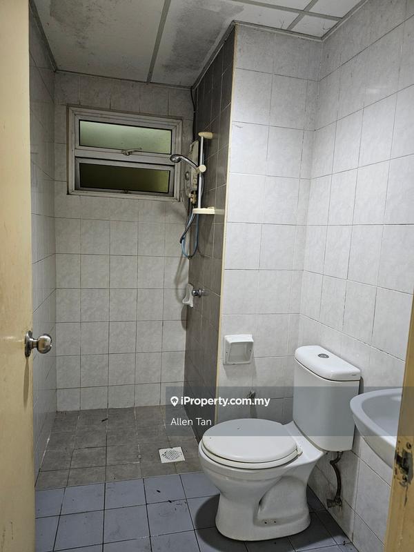 Condominium for Sale in Sterling by Allen Tan - iProperty.com.my