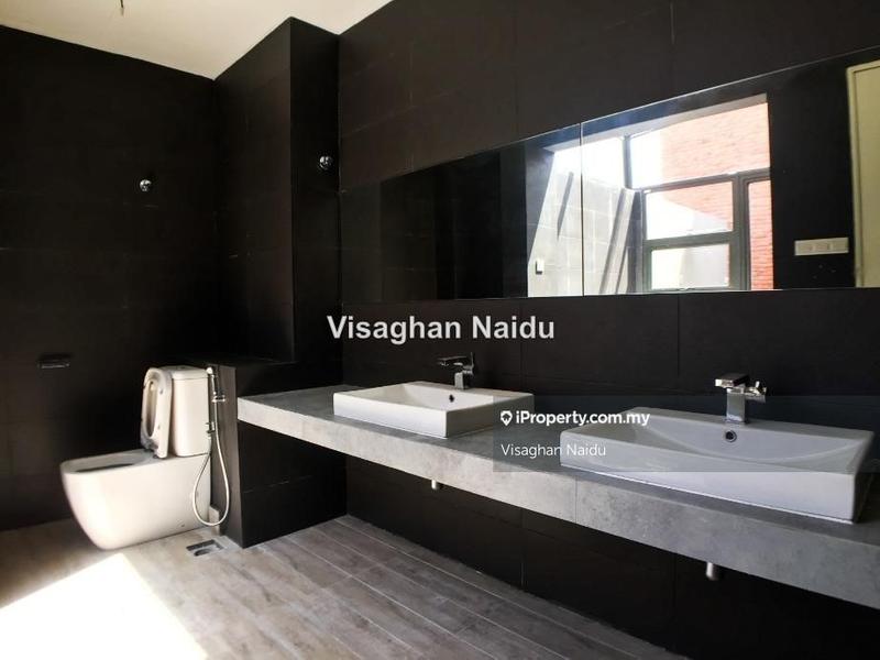 Rumah Berangkai 3.5 Tingkat untuk Dijual di Fields of Gold Villa Senja Taman Anggun, Rawang oleh Visaghan Naidu - iProperty.com.my