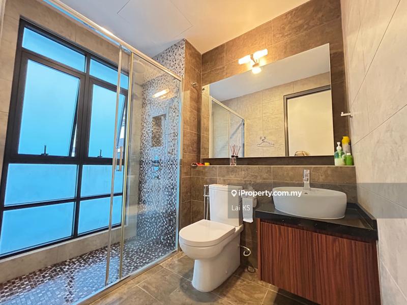 Service Residence for Sale in Isola by Lai KS - iProperty.com.my