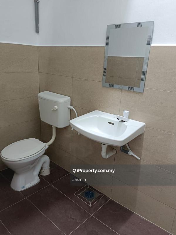 For Rent - Taman Pulai Utama