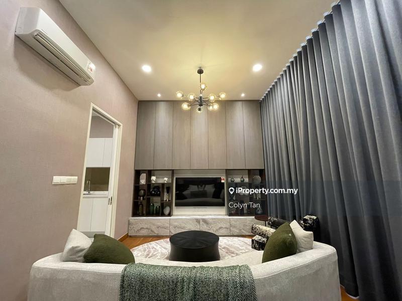 Service Residence for Sale in Mayfair Residences @ Pavilion Embassy by Colyn Tan - iProperty.com.my